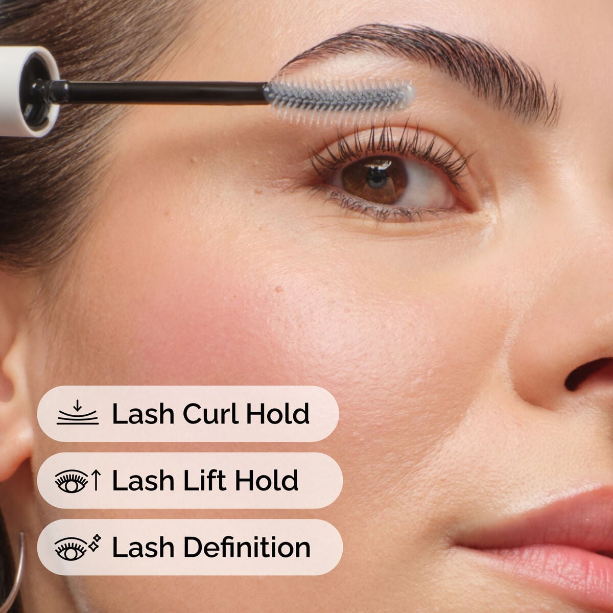 lash-curl-finisher-v1 ord-lash-curl-finisher-model-application-with-benefits.jpg
