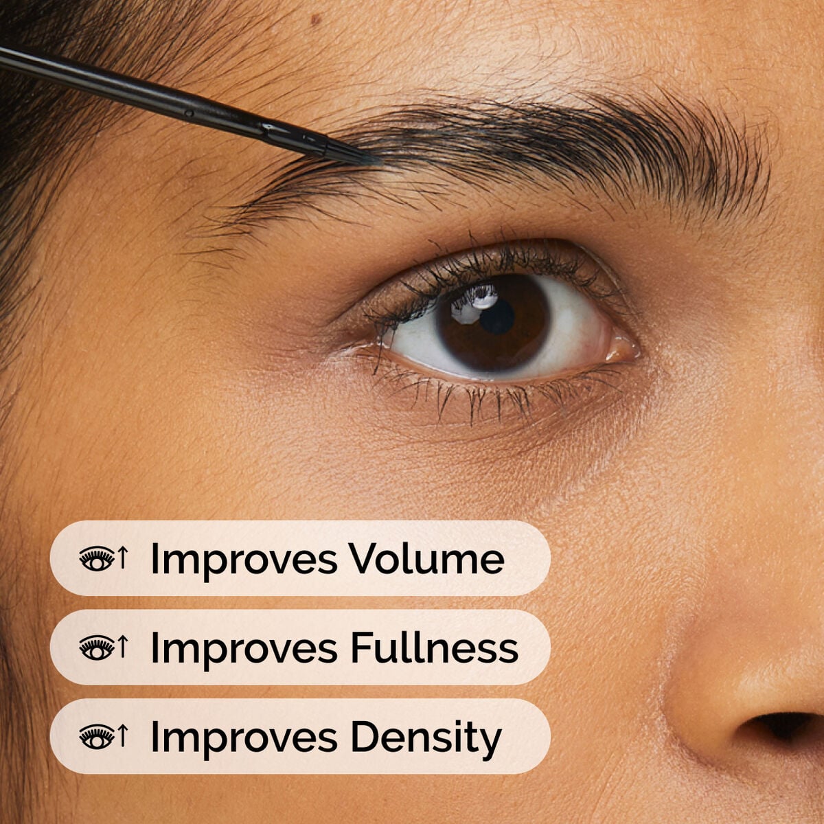multi-peptide-lash-and-brow-serum-o7 ord-multi-peptide-lash-brow-model-application-with-benefits.jpg